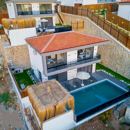 Villa Sakli Cenetler